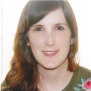 Profesora de 24 años, estudiante de 3r de Enfermería con Bachillerato social y grado superior de imagen para el diagnóstico y medicina nuclear. Me ofrezco a impartir clases de cualquier asignatura a alumnos de la E.S.O. 
Me defino como una estudiante act